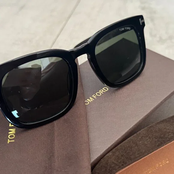 Tom Ford Black Square Sunglasses - Viral Preppy Aesthetic - Picture 8 of 8